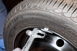 HAZET Auswuchtgewichtzange 665 ∙ Länge: 245 mm Bild 4