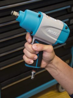 HAZET Schlagschrauber 9012SPC ∙ Lösemoment maximal [Nm]: 850 Nm ∙ 1/2 Zoll (12,5 mm) Vierkant massiv ∙ Hochleistungs-Stift-Schla Bild 2