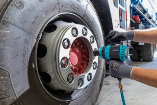 HAZET Twin Turbo Schlagschrauber 9014TT ∙ Lösemoment maximal [Nm]: 4100 Nm ∙ 1 Zoll (25 mm) Vierkant massiv ∙ Hochleistungs-Dopp Bild 9