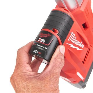M12UDEL-0B Staubabsaugadapter  Bild 6