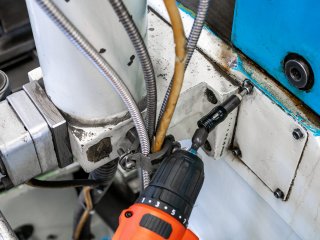 VIGOR Bithalter ∙ mit Gelenk ∙ V7600 ∙ 1/4 Zoll (6,3 mm) Sechskant massiv ∙ 1/4 Zoll (6,3 mm) Sechskant hohl ∙ 88 mm Bild 2