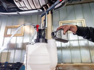 VIGOR Öl-Einfüllgerät ∙ mit Adapter Satz ∙ V4385N ∙ 21-teilig ∙ Anzahl Werkzeuge: 21 Bild 8