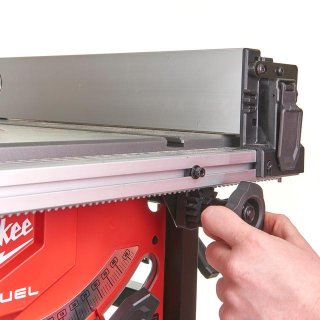 M18FTS210-121B AKKU-TISCHKREISSAEGE  Bild 7