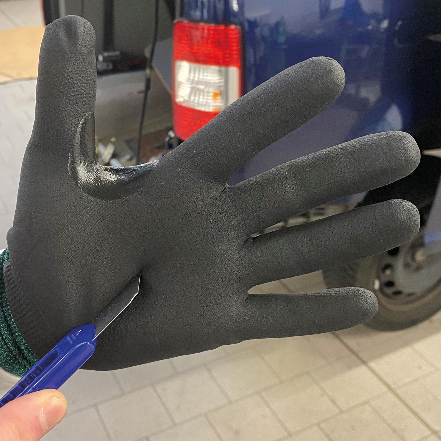 Handschuhe Größe 10, Maxi-Flex Cut kaufen bei HENI