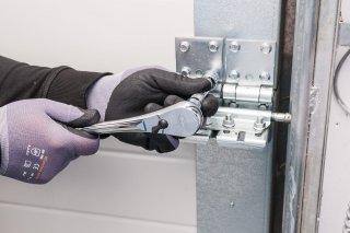 VIGOR Feinzahn-Umschaltknarre ∙ Standard ∙ V4946-S ∙ 1/2 Zoll (12,5 mm) Vierkant massiv ∙ 250 mm