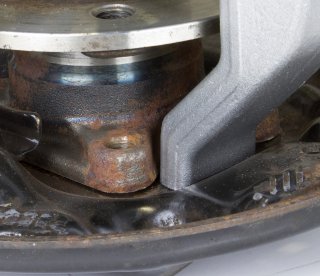 VIGOR Demontagewerkzeug ∙ für geschraubte 4-Loch Naben / Radlager ∙ mit unebenem Bremsenschutzblech ∙ V7050